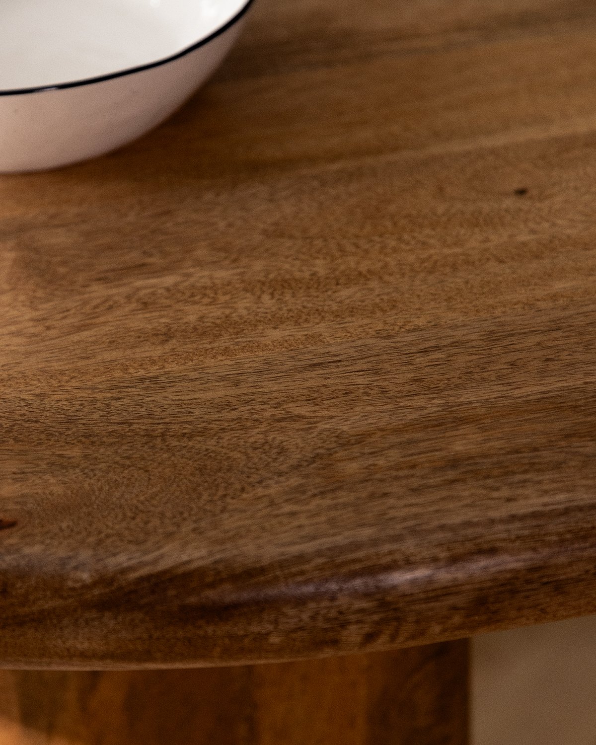 Oval Mango Wood Dining Table (220x100 cm) Leno, gallery image 3