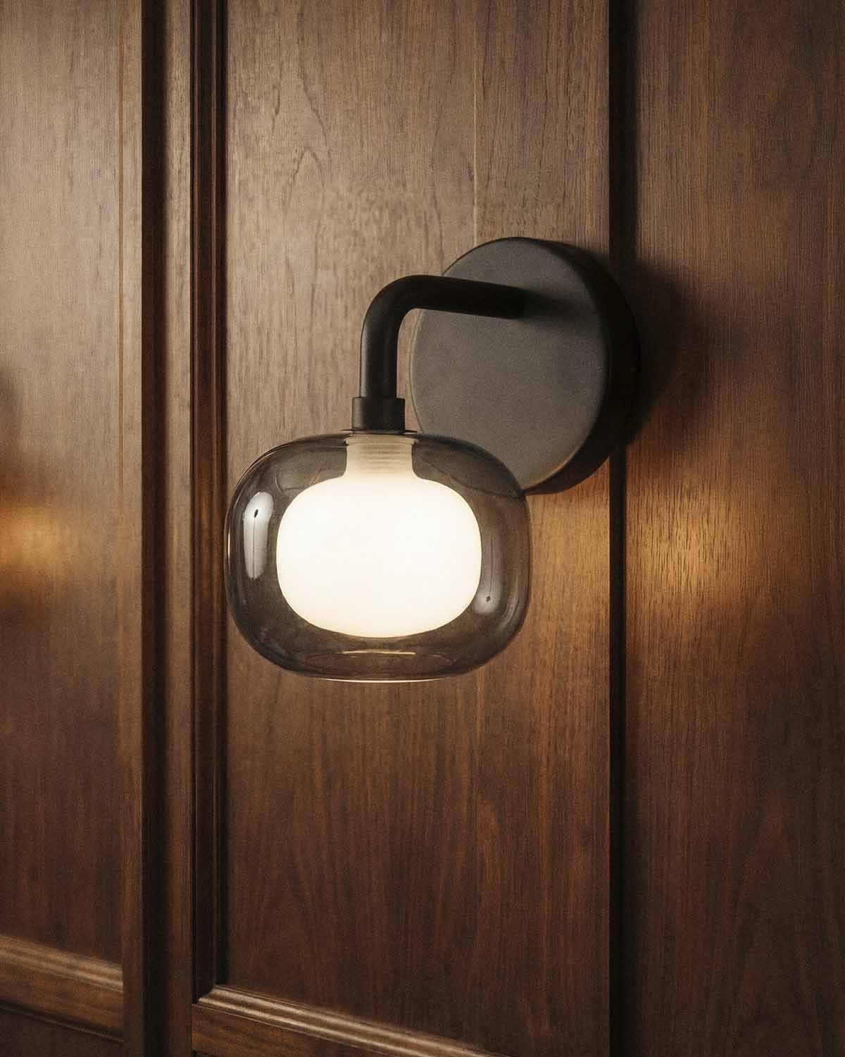 Dasha Metal Wall Sconce, gallery image 3