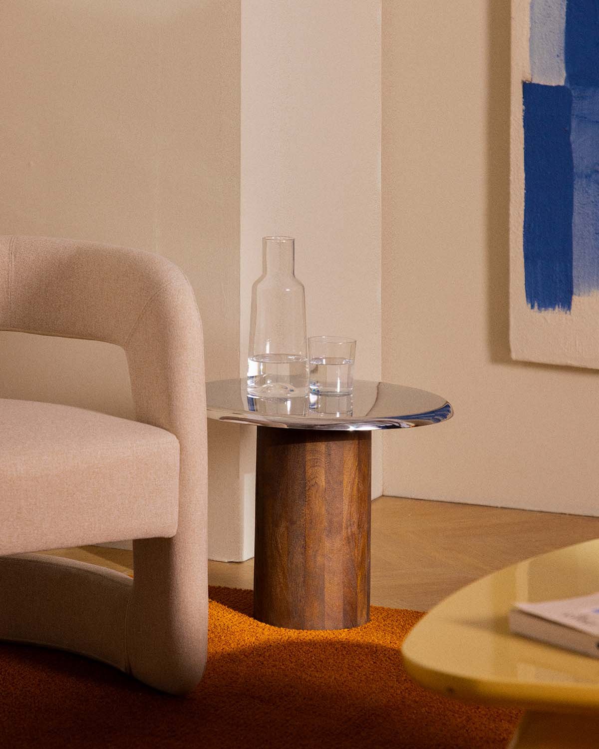 Round Side Table in Mango Wood and Metal (Ø40 cm) Fabio, gallery image 2