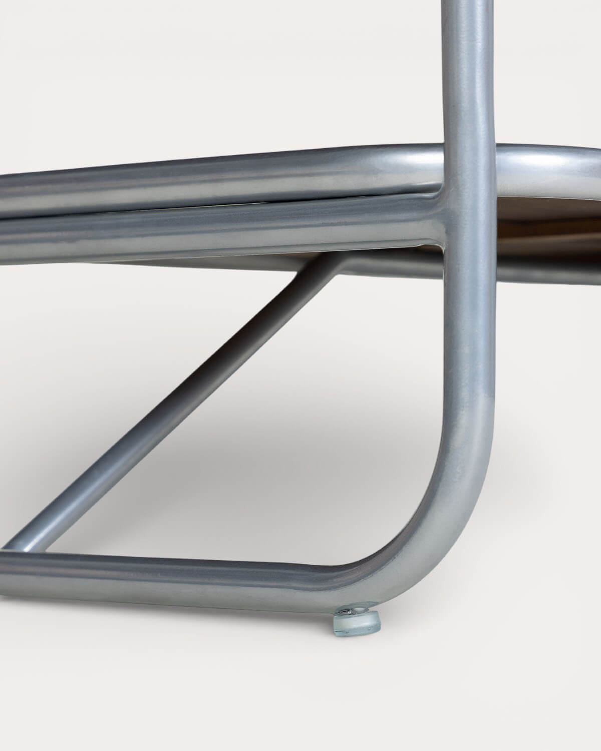 Acacia Wood and Metal Rectangular Outdoor Coffee Table (110x60 cm) Ahrus, gallery image 6