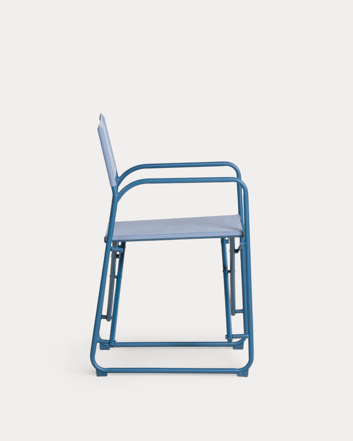 Folding Outdoor Chair in Metal and Fabric Bowye, gallery image 3