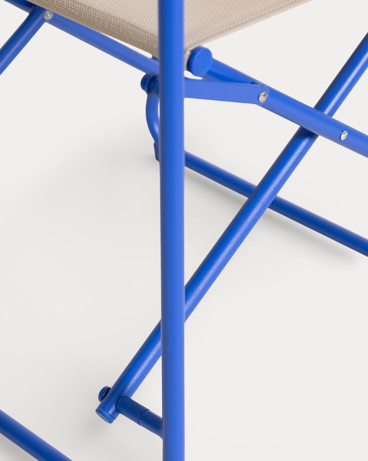 Folding Outdoor Chair in Metal and Fabric Bowye, gallery image 6