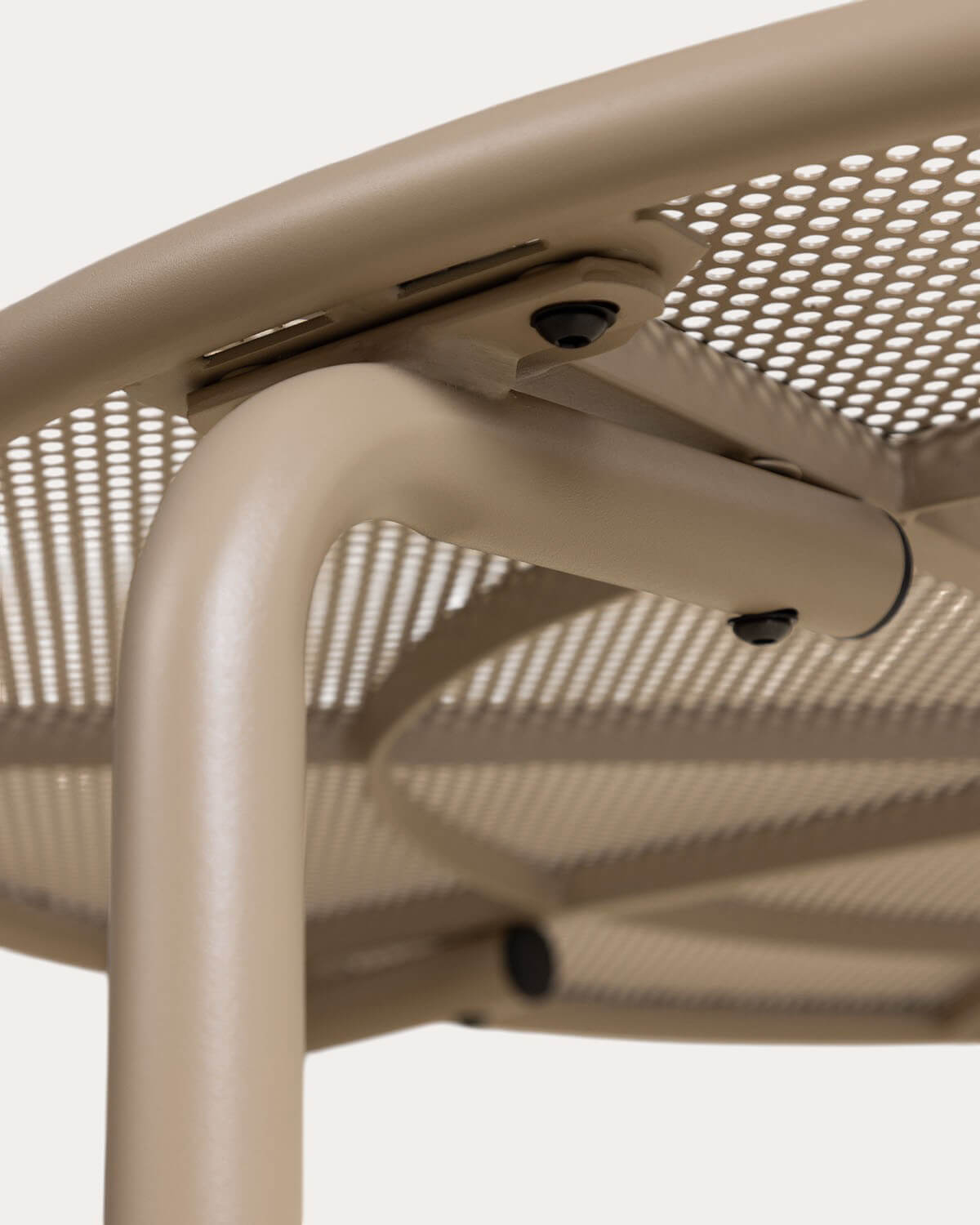 Outdoor Round Metal Table (Ø110 cm) Dorothea, gallery image 4