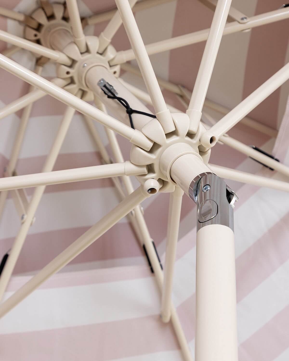 Garden and Terrace Umbrella (Ø265 cm) Hisado, gallery image 6