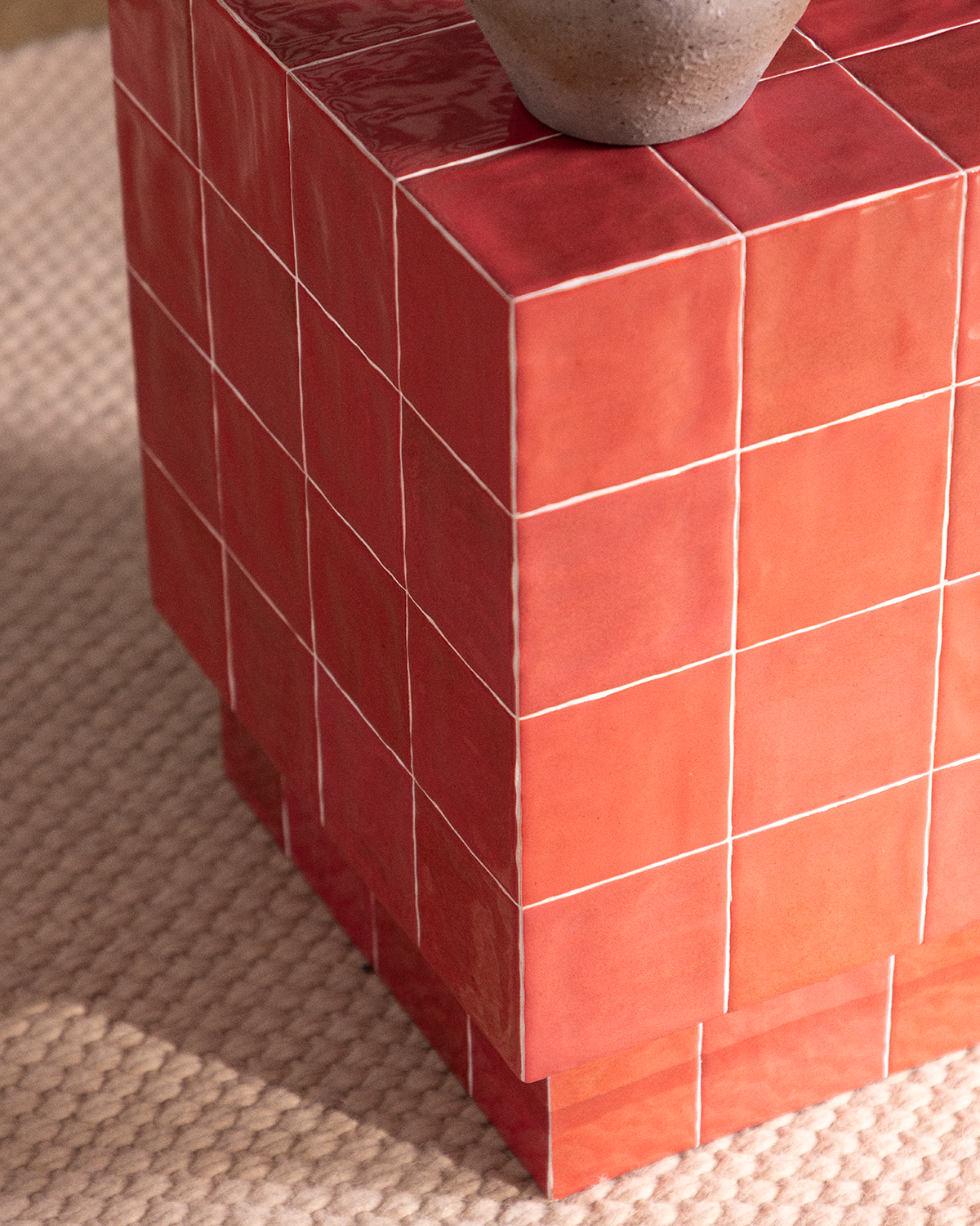 Square Side Table with Tiles (40x40 cm) Nilsi, gallery image 3