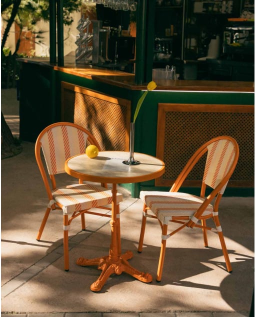 Set Round Table (Ø60 cm) and 2 Metal and Synthetic Rattan Outdoor Chairs Yona Bistro