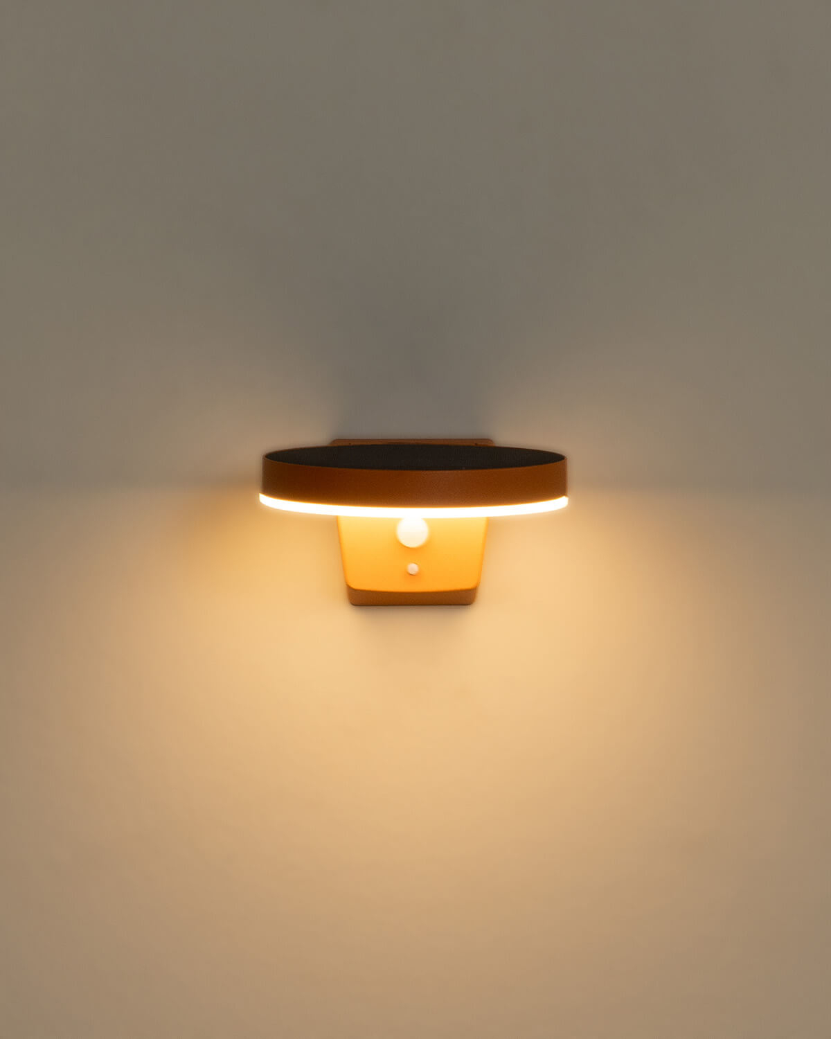 Outdoor Aluminum Solar LED Wall Light Marisa, gallery image 3