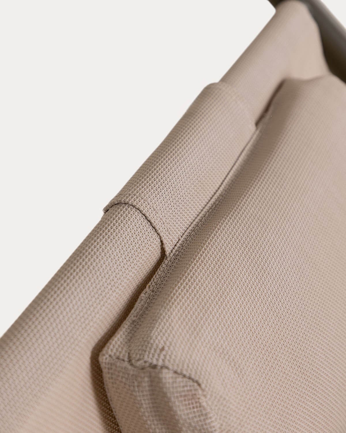 Reclining Metal and Fabric Hammock Ohiane, gallery image 5