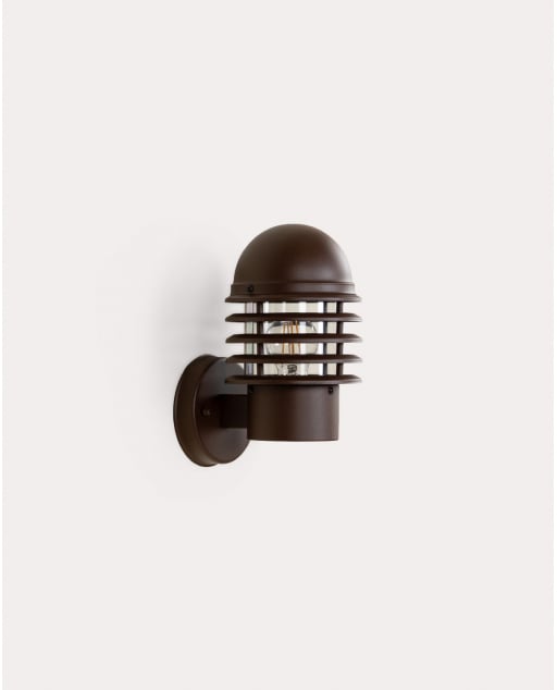 Leora metal outdoor wall light