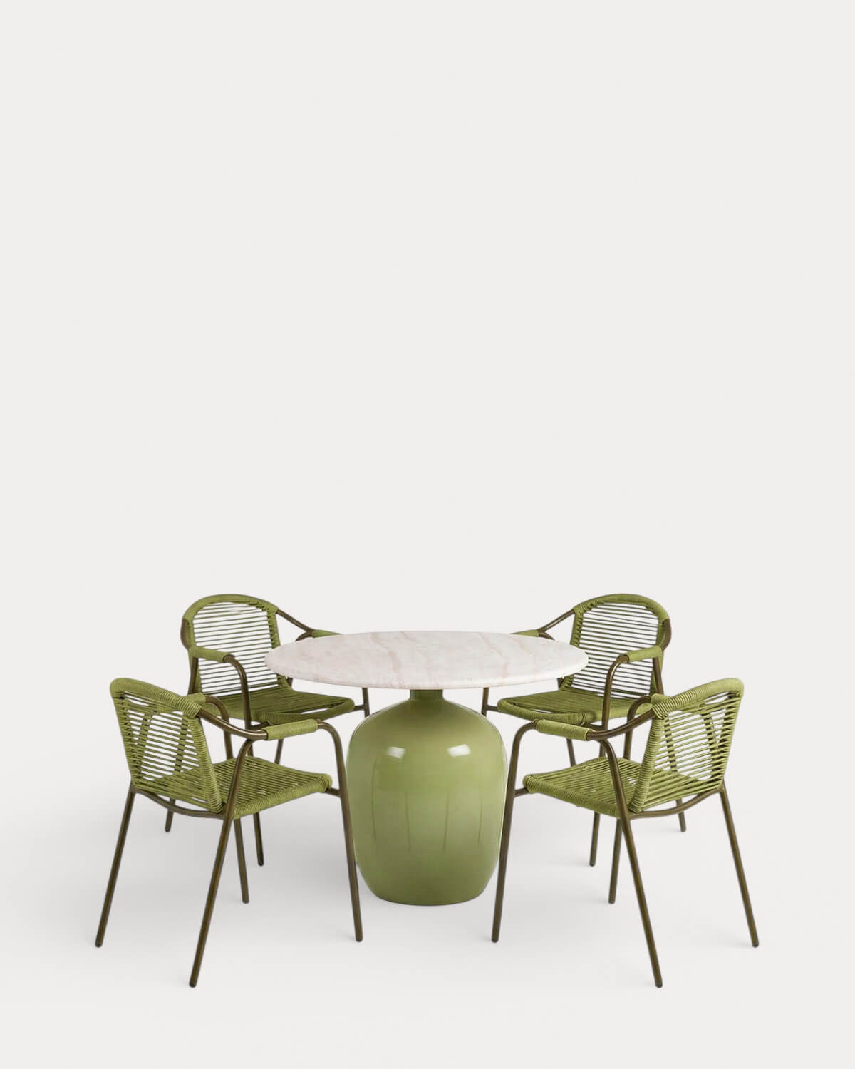 Round Cement Table Set (Ø100 cm) Uxue and 4 Outdoor Chairs with Metal and Rope Armrests Murna, gallery image 1