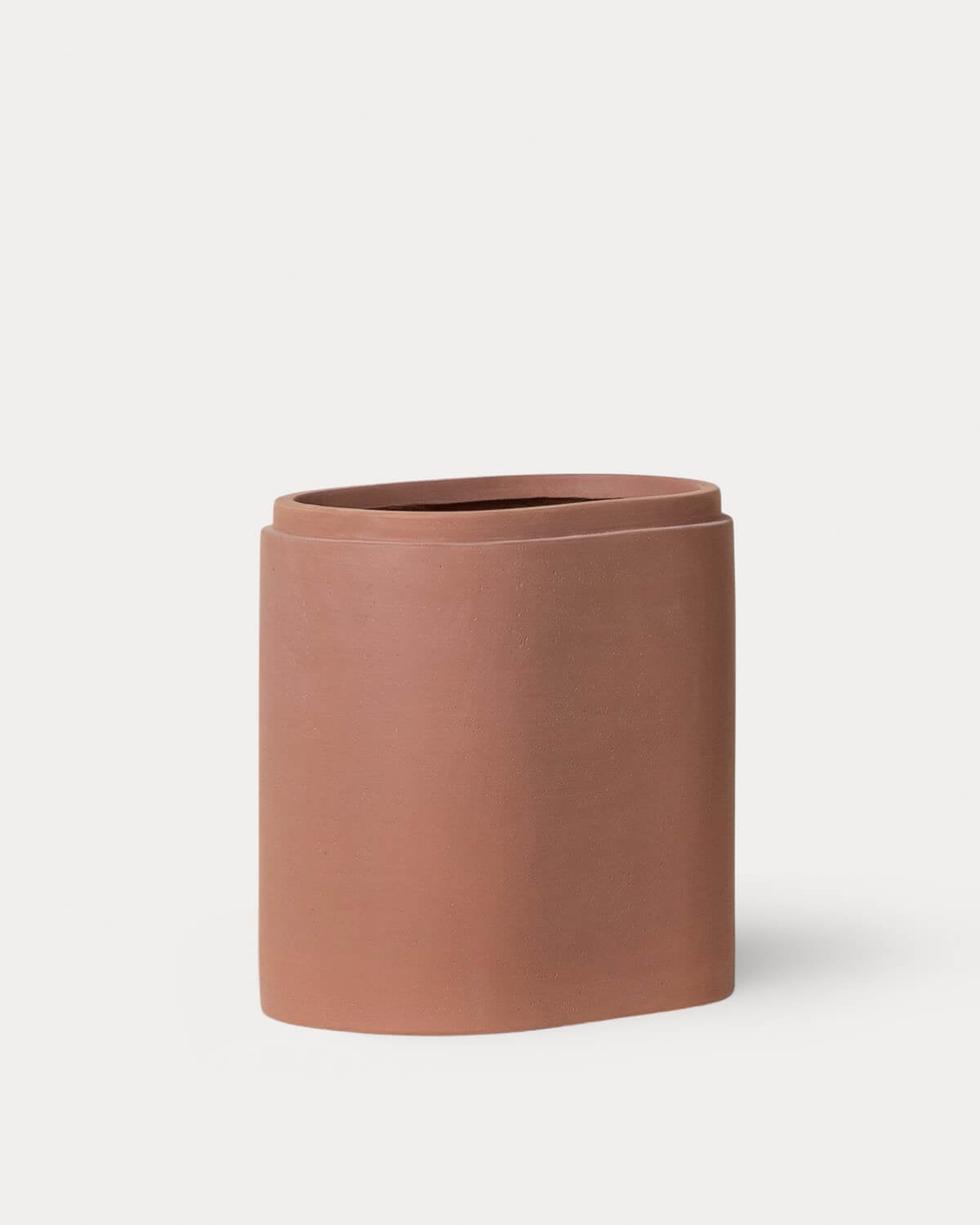 Set of 2 Elongated Cement Planters Bieito, gallery image 3