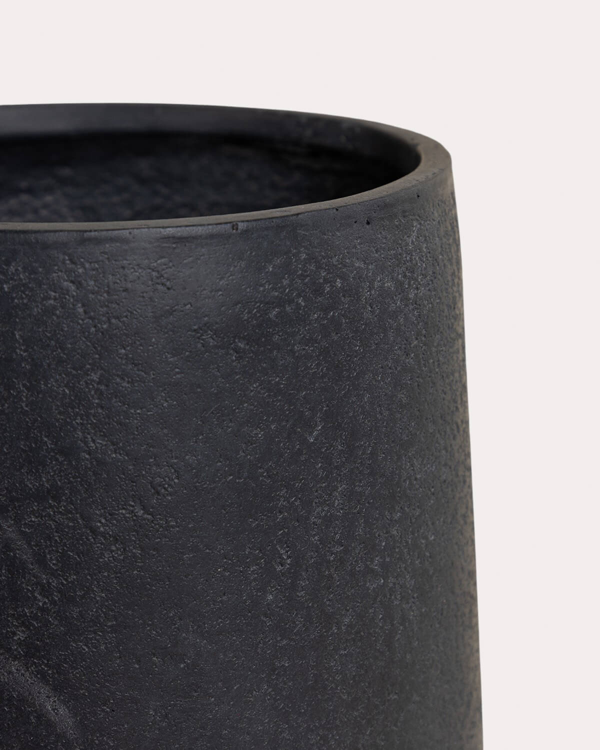 Set of 2 Cement Planters Deserts, gallery image 4