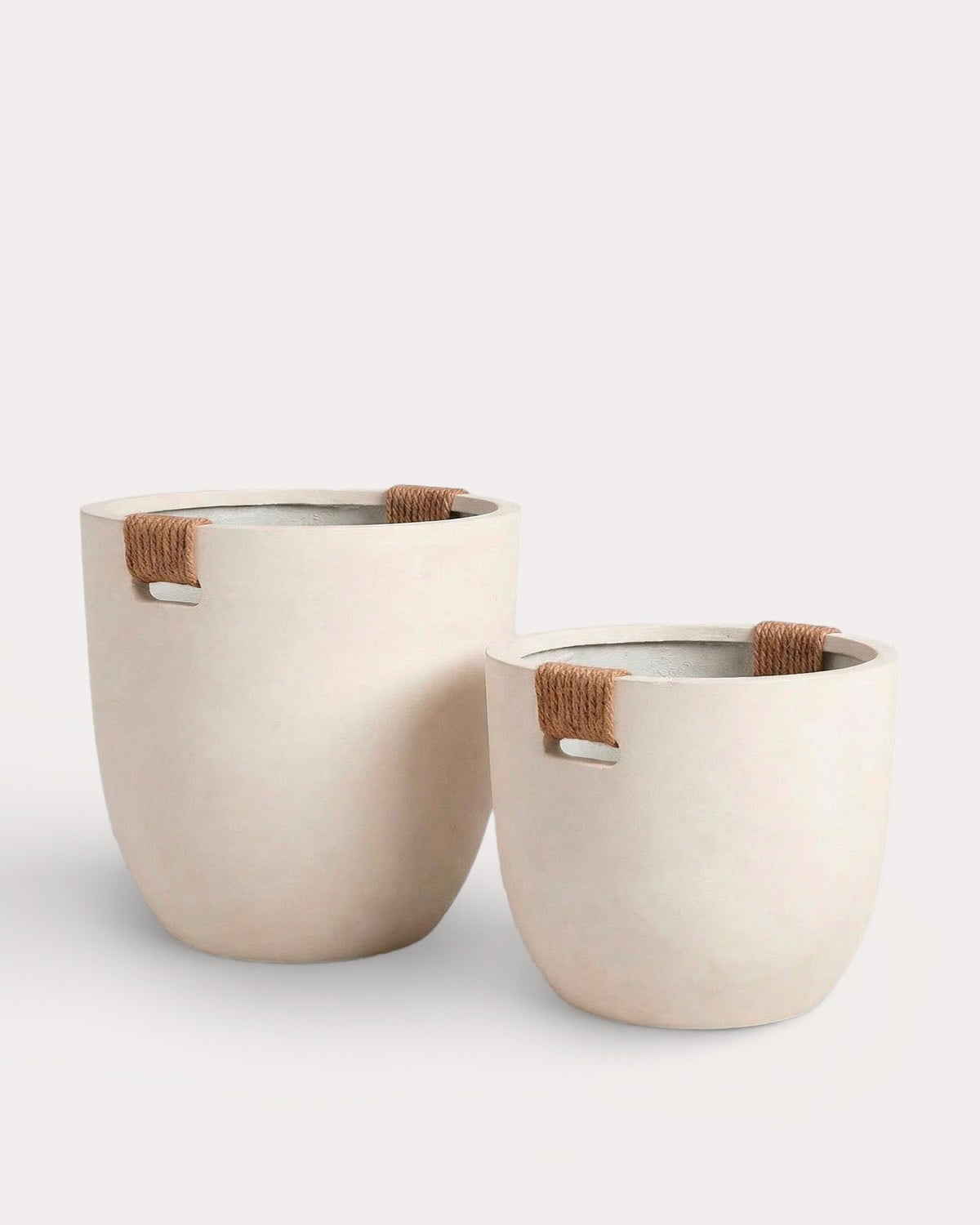 Set of 2 Low Cement Planters Fitonia, gallery image 1