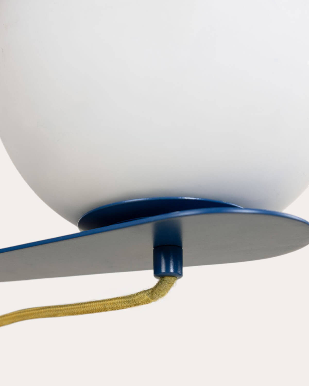 Metal Floor Lamp Kabil, gallery image 5131545