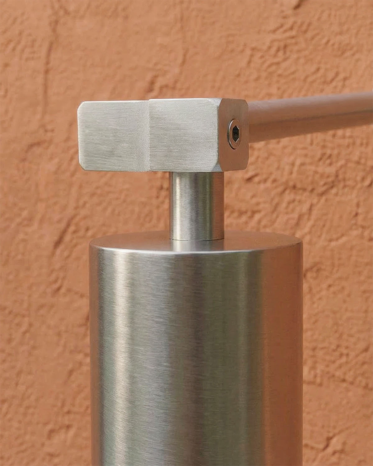 Metal Outdoor Wall Light 1 Light Mahora, gallery image 3