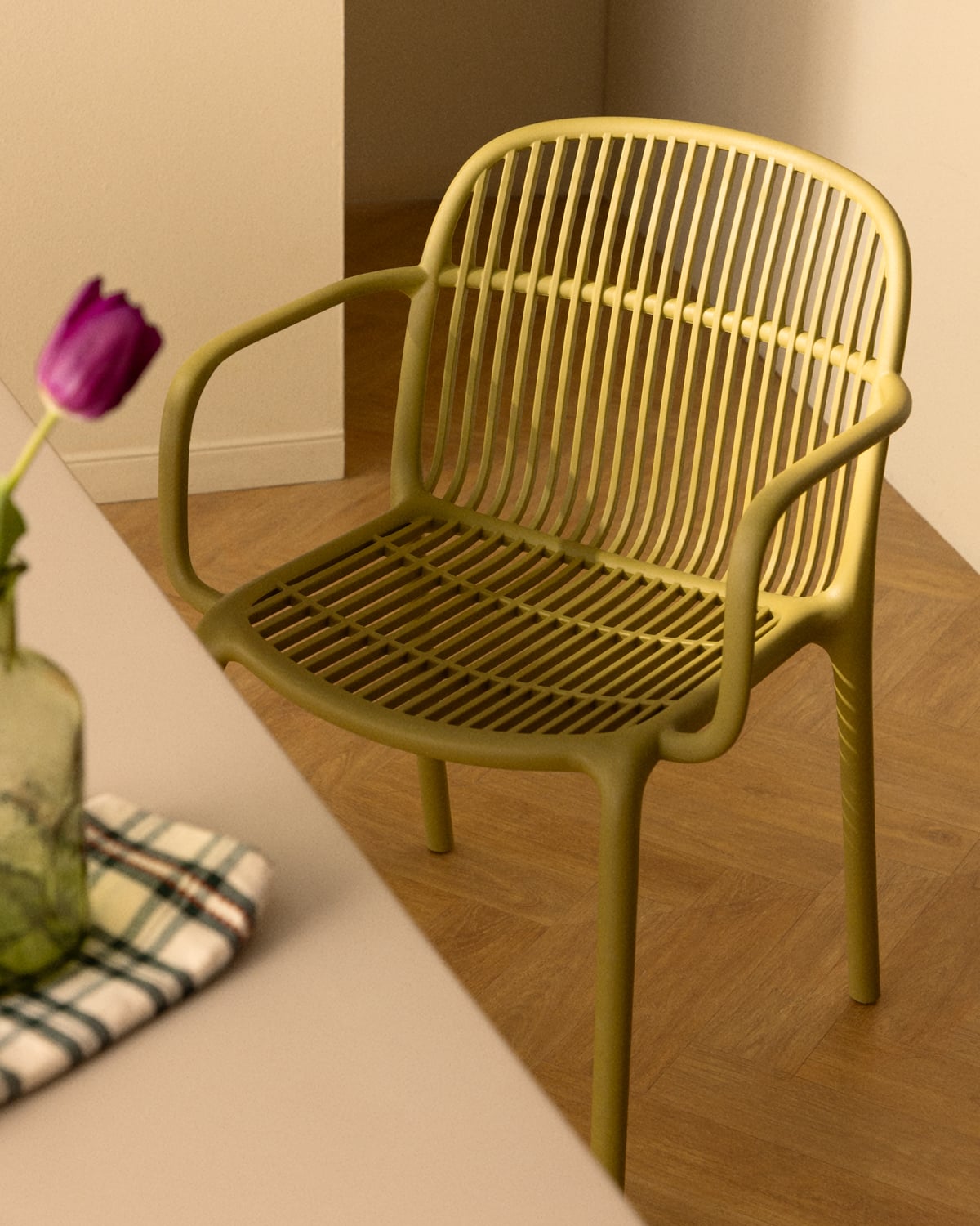 Pack of 2 Aisha Polypropylene Dining Chairs with Armrests, gallery image 2