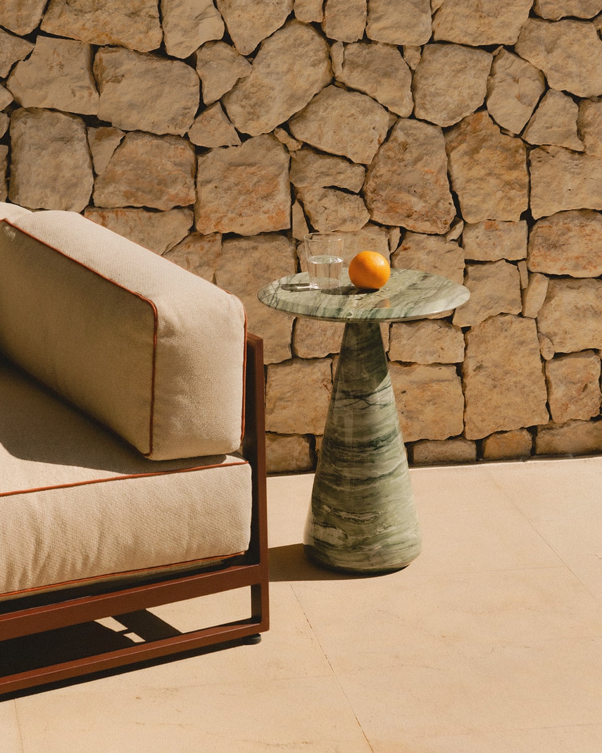 Round Concrete Side Table (Ø45 cm) Zuna, gallery image 2