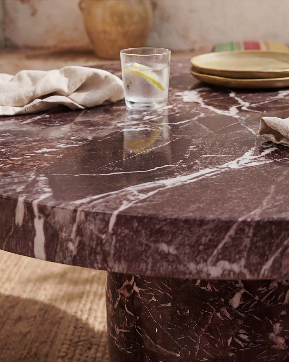 Round Outdoor Concrete Table (Ø120 cm) Mathis, gallery image 3