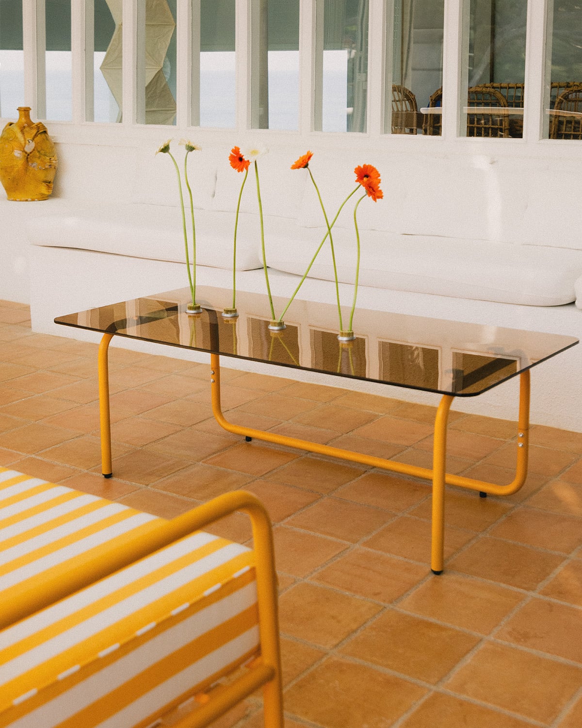 Metal and Tempered Glass Coffee Table (120x60 cm) Mitha, gallery image 2