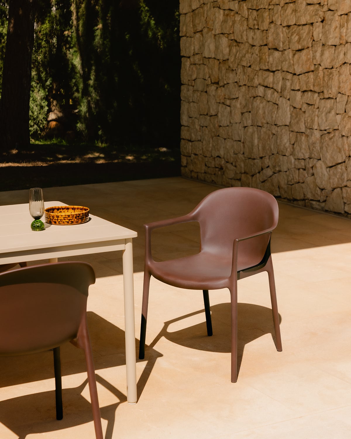 Polypropylene Outdoor Chair with Armrests Juana, gallery image 2