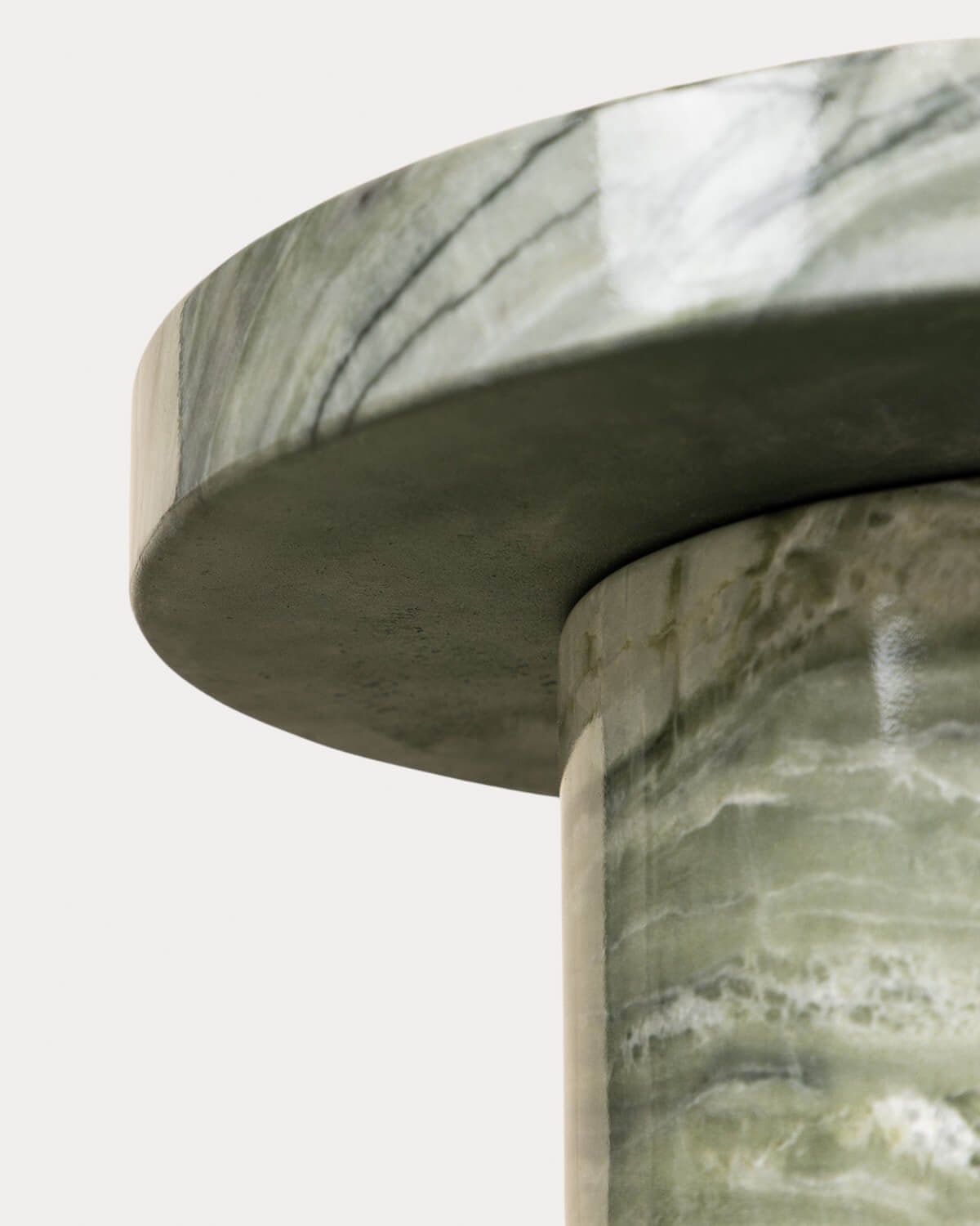 Round Outdoor Side Table in Concrete (Ø45 cm) Mathis, gallery image 6