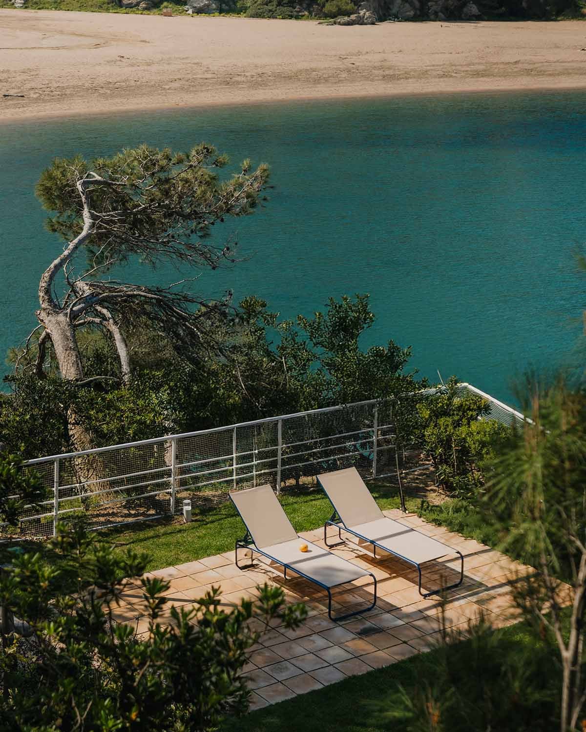 Pack 2 Reclining Metal and Fabric Sun Loungers Ohiane, gallery image 2