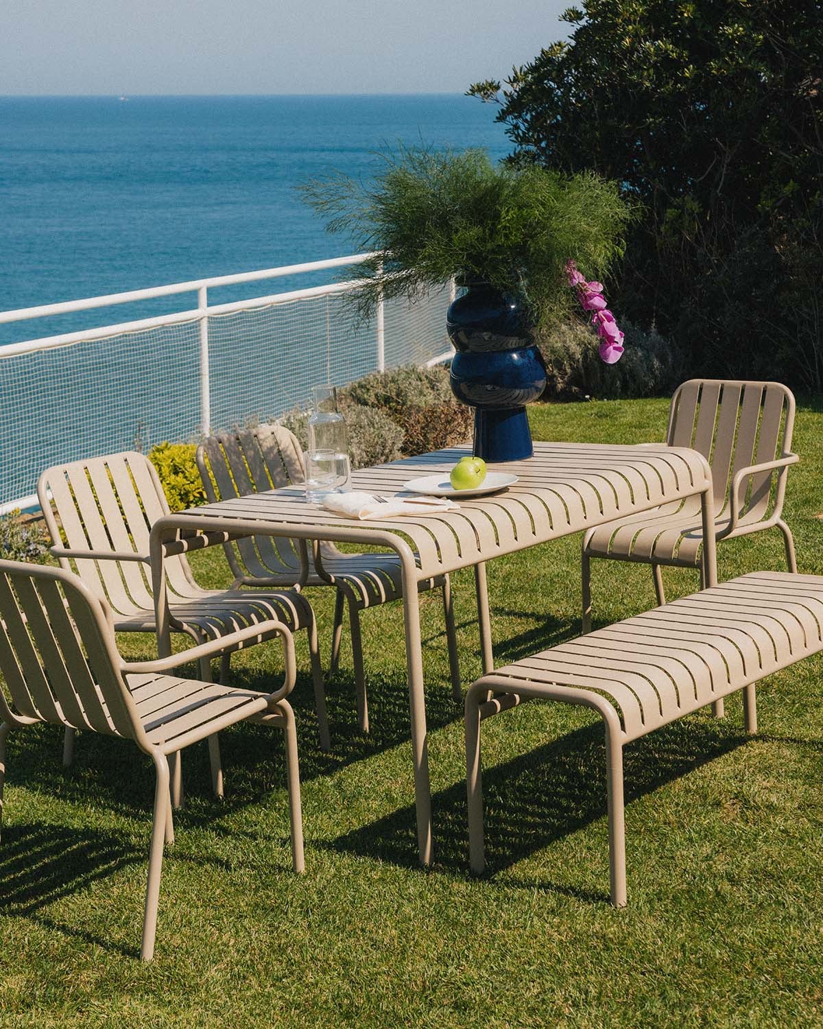 Rectangular Table Set (130x80 cm) with 1 Bench and 4 Metal Chairs Tavo Outdoor, gallery image 3