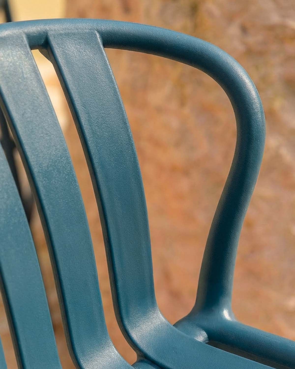Polypropylene Outdoor High Stool (65 cm) Baztan, gallery image 3