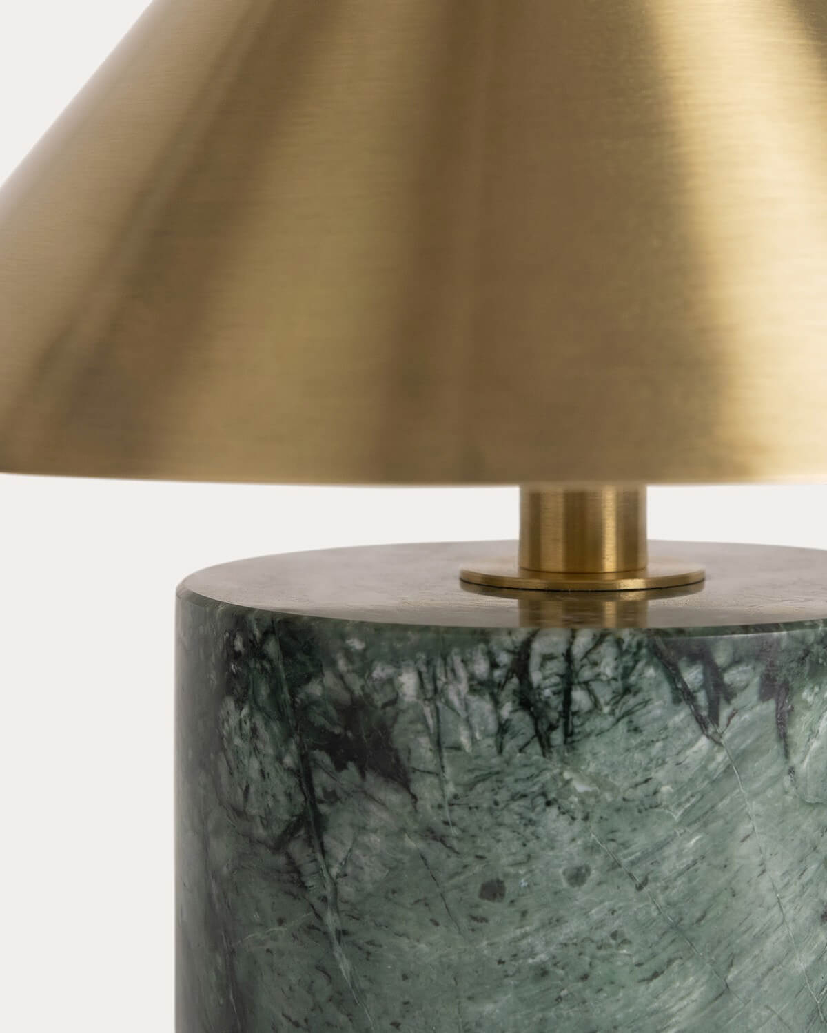 Lámpara de mesa led inalámbrica de mármol y metal Obely, imagen de galer&iacute;a 7