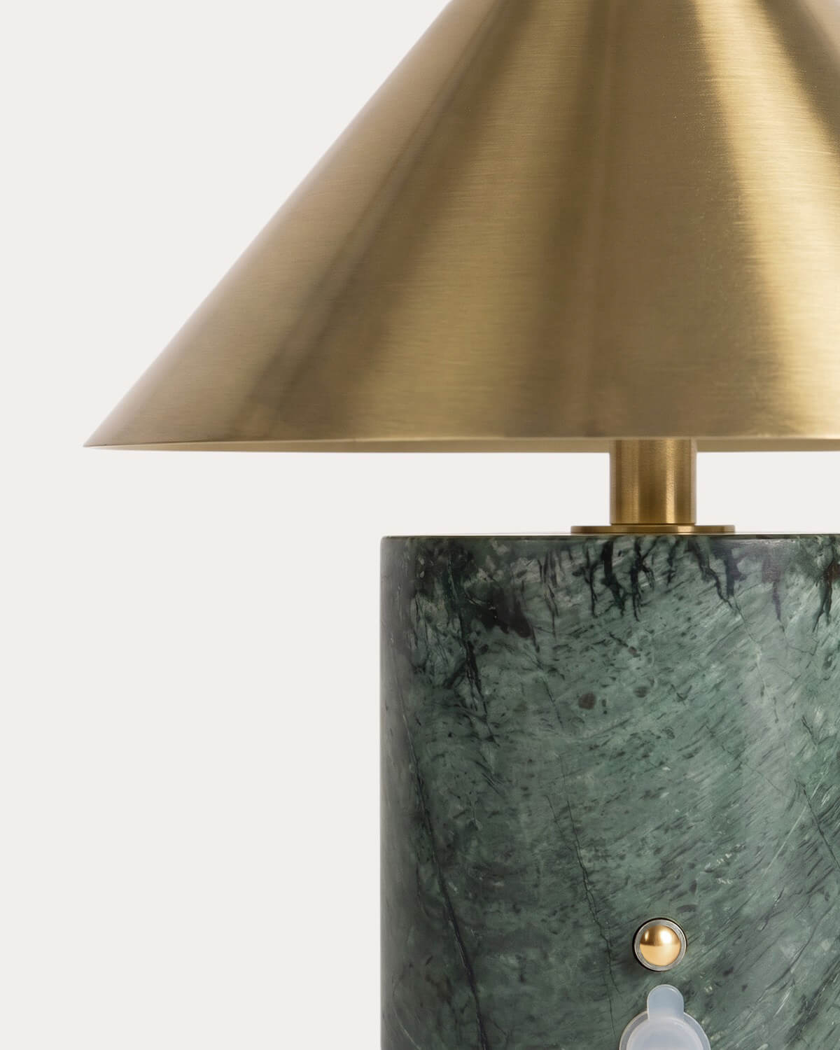 Lámpara de mesa led inalámbrica de mármol y metal Obely, imagen de galer&iacute;a 9