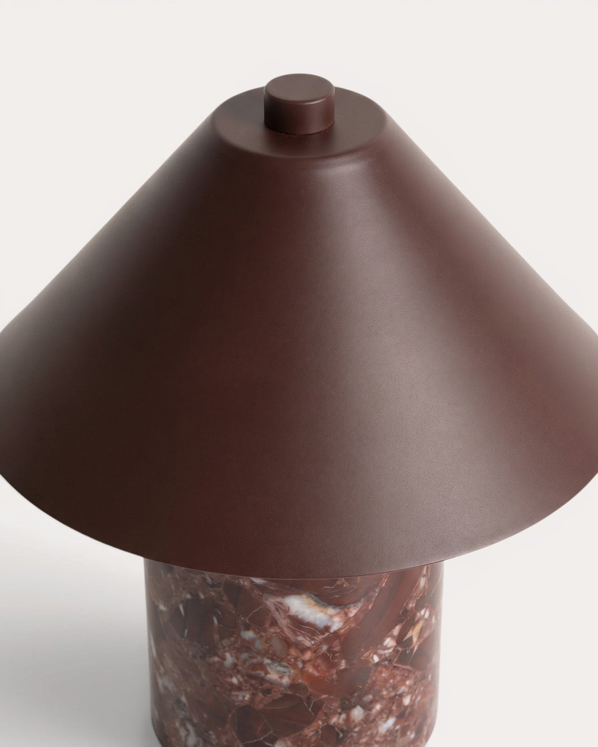 Outdoor Cordless LED Table Lamp in Marble and Metal Obely, gallery image 9