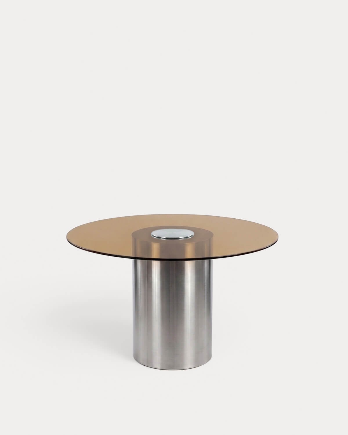 Round Dining Table (Ø130 cm) Revna, gallery image 1