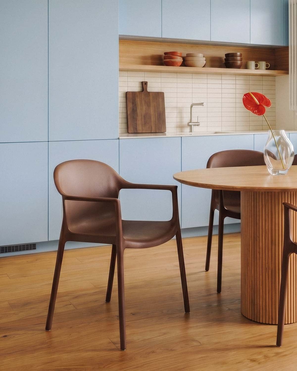 Polypropylene Dining Chair with Armrests Juana, gallery image 2