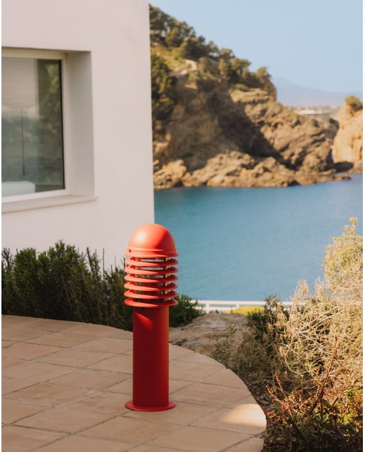 Metal Outdoor Beacon Leora