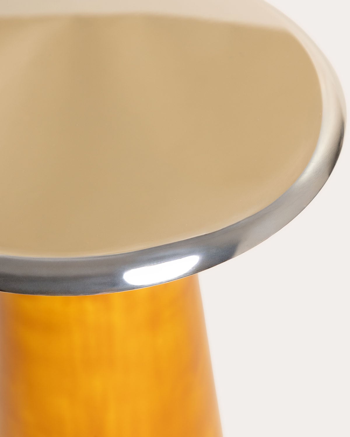 Thyra round metal side table Ø30 cm, gallery image 3
