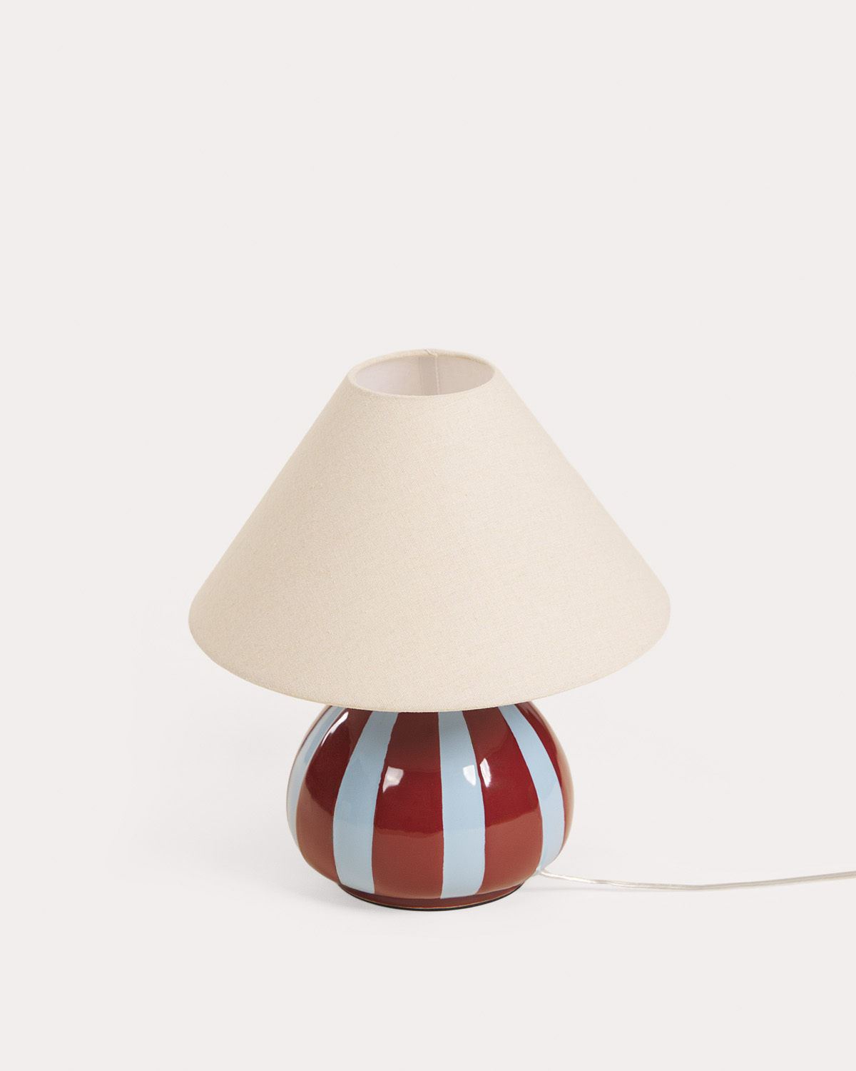 Ceramic table lamp Rayna, gallery image 1