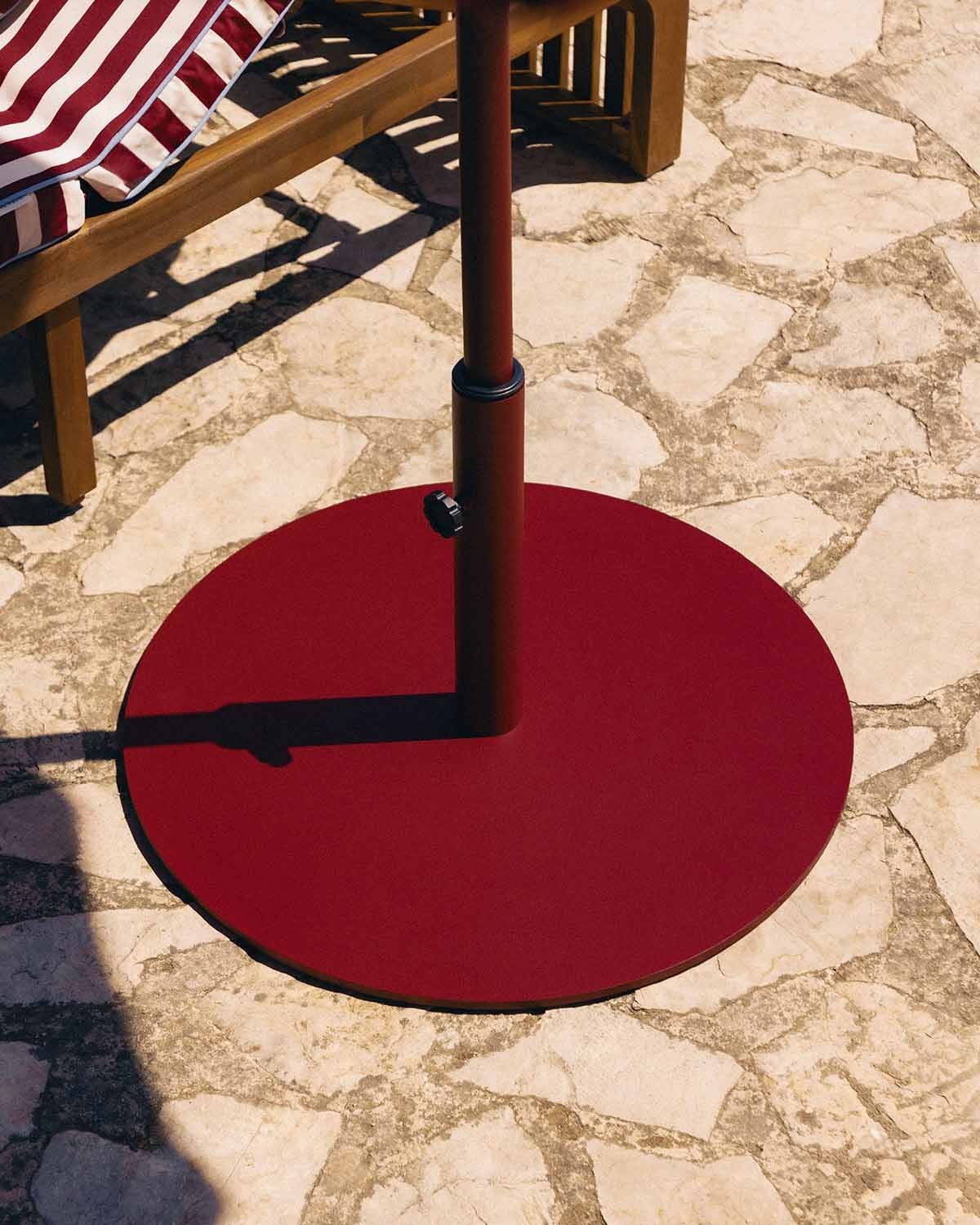 Round metal parasol base Ø62 cm Ketyer, gallery image 2