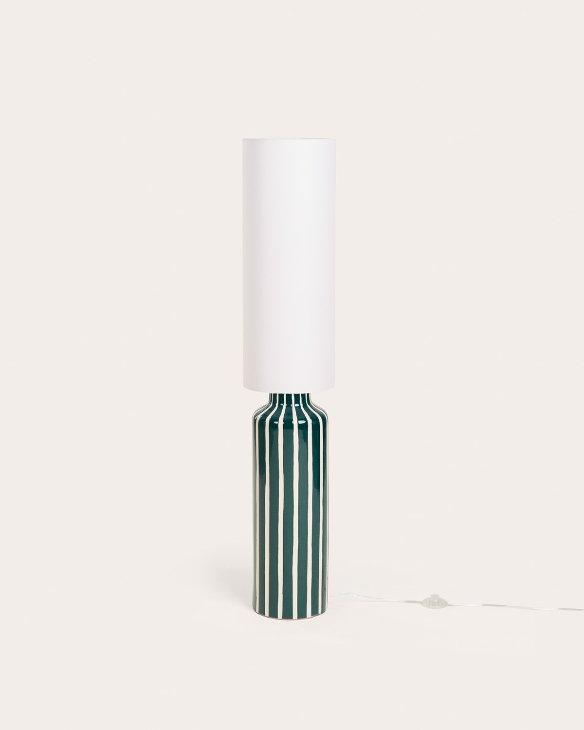 Ceramic floor lamp Inhar, gallery image 1