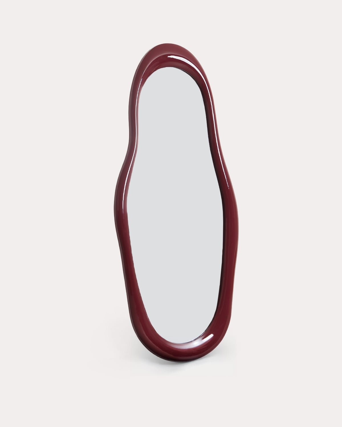 Wood and resin wall mirror Lilos, gallery image 1