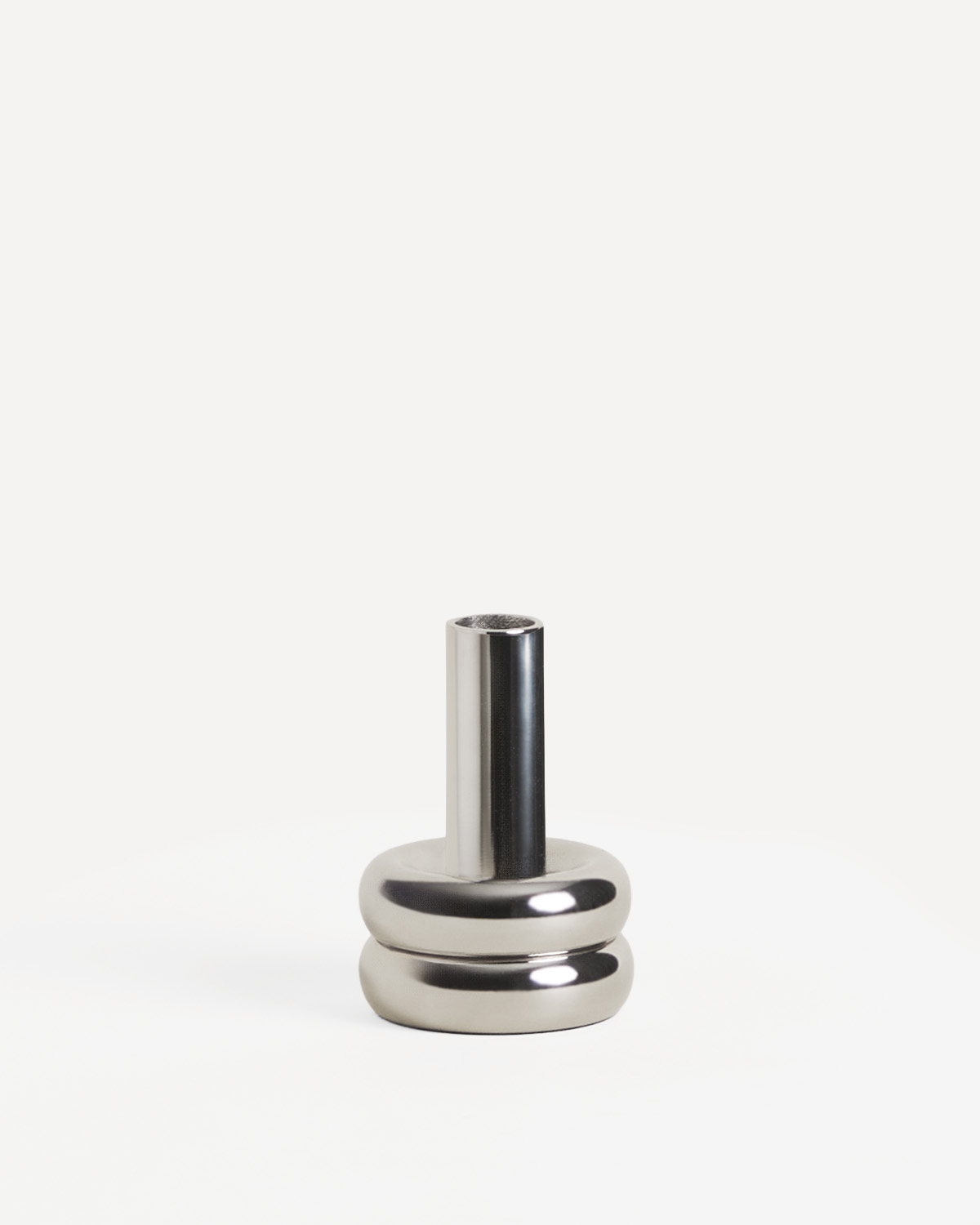 Metal candle holders Calhum, gallery image 1