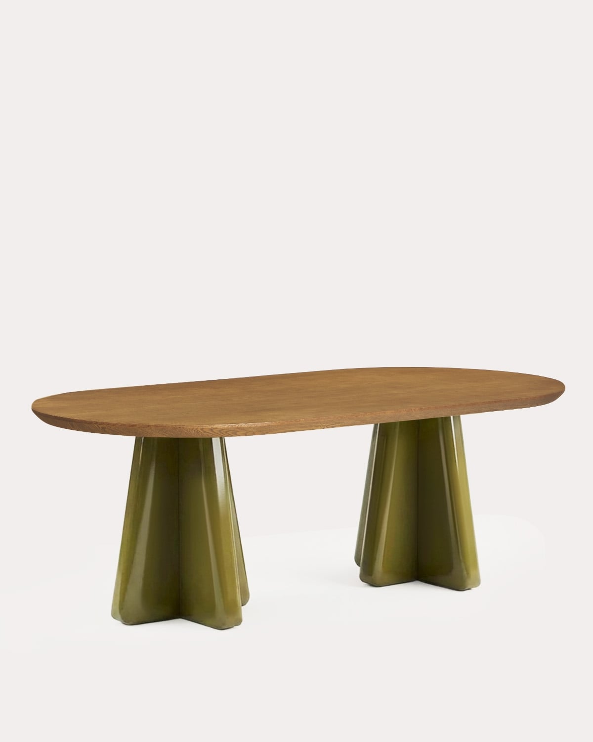 Oval dining table 220x110 cm made of wood Roxenna, gallery image 1