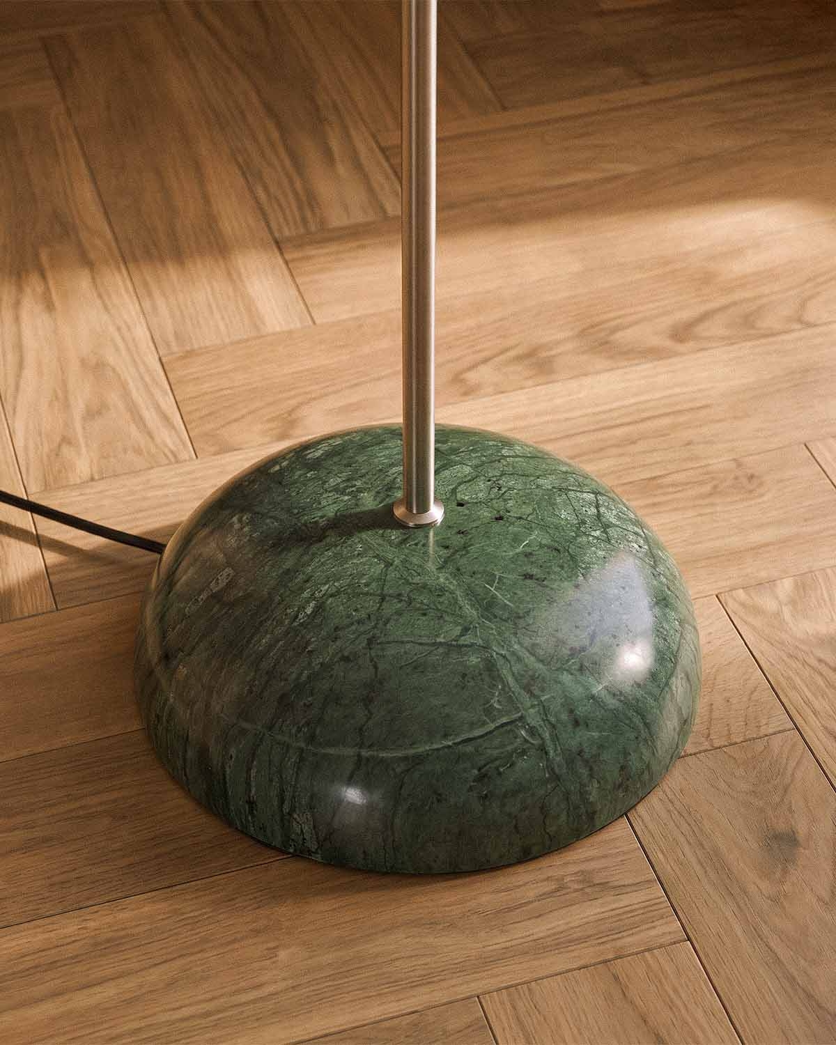 Marble and metal floor lamp Nesy, gallery image 3